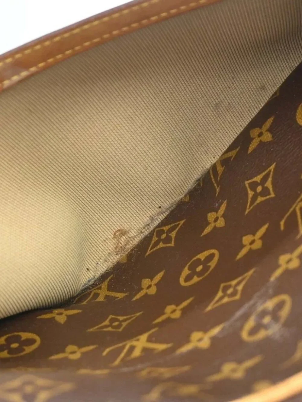 LOUIS VUITTON REPORTER PM SHOULDER BAG MONOGRAM